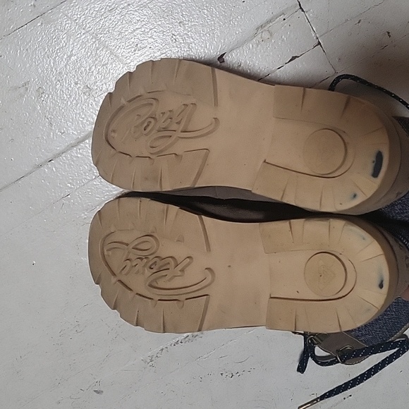 Roxy Nikko winter boots 8.5 great condition worn 1 season - Picture 5 of 5
